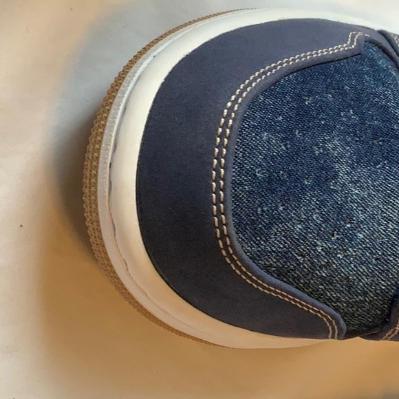 Nike Air Jordan 1 Low SE. NWOT size 8.5 - Picture 9 of 16